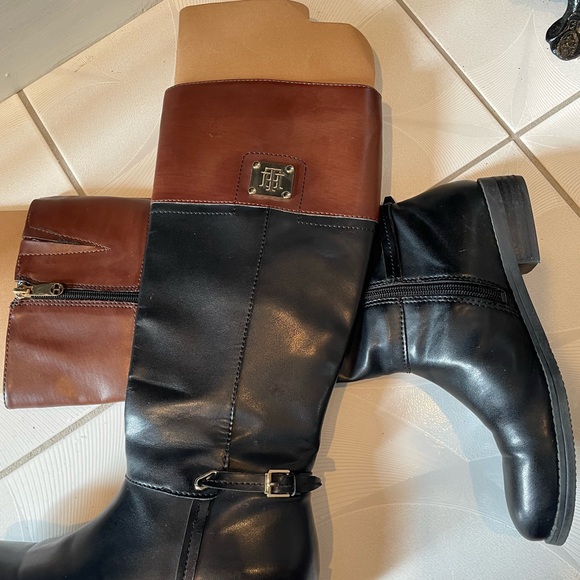 Tommy Hilfiger Riding Boot - Picture 3 of 5